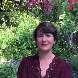 Meet your Posher, Julia